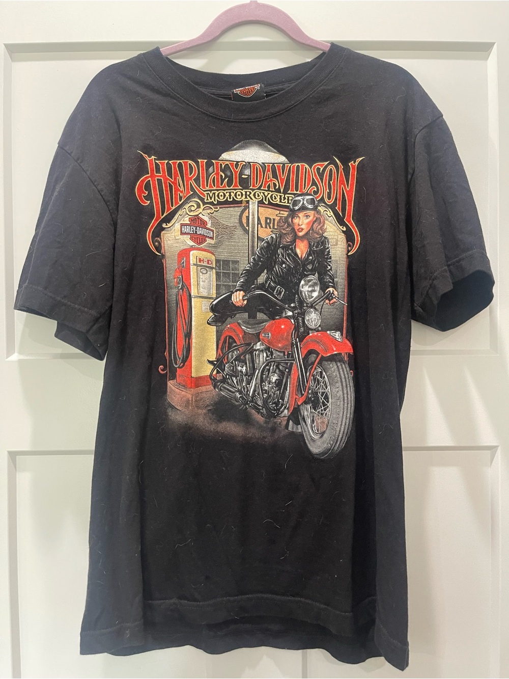 Harley-Davidson Black Tee with Red Motorcycle & Vintage Pump Graphic